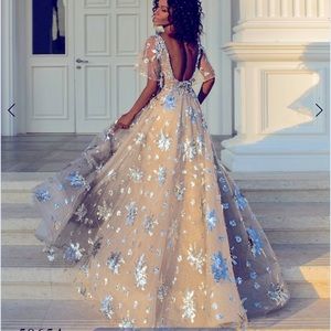 New! TarkEdiz gray ballgown, size 6.